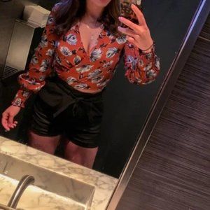 Express high rise paperback short XS